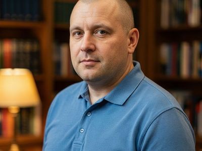 Константин Петров