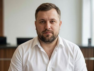 Игорь Белов